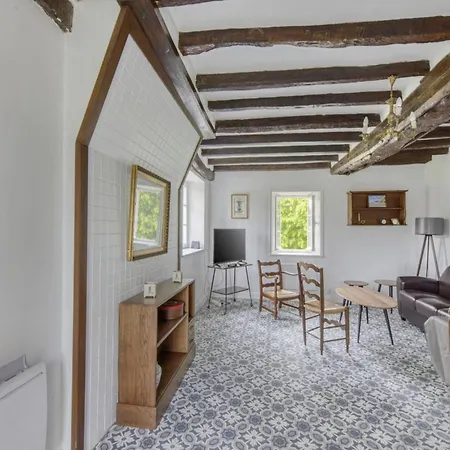 Cozy Normandy Escape * Aignerville